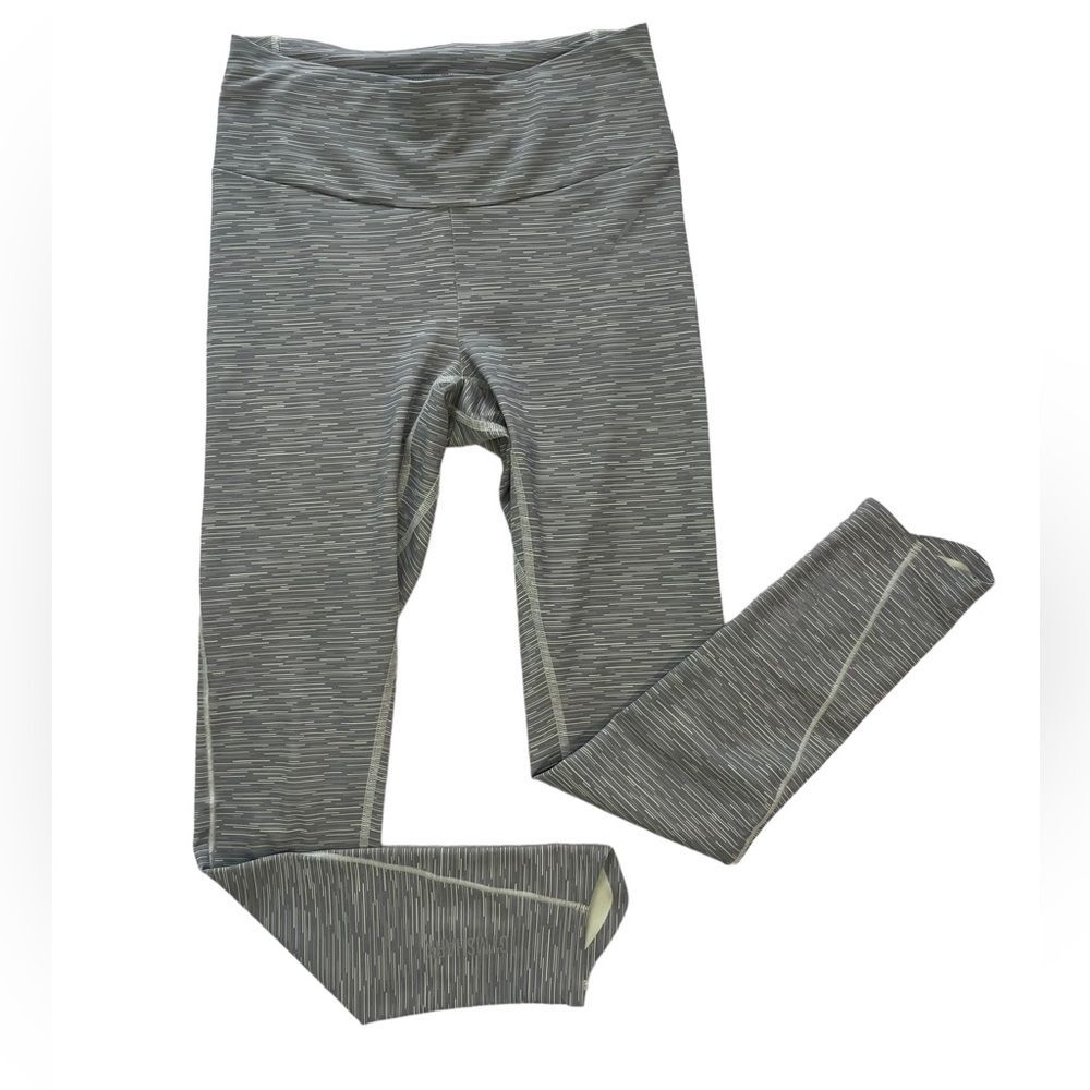 Gymshark Speed High Waist Leggings in Smokey (grayish green) Women’s Size Small - Picture 4 of 15